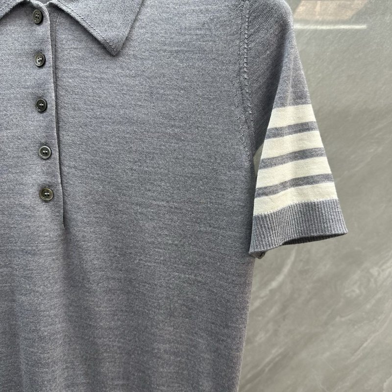톰브라운 4 바르 메리노 울 폴로 셔츠 001-219444