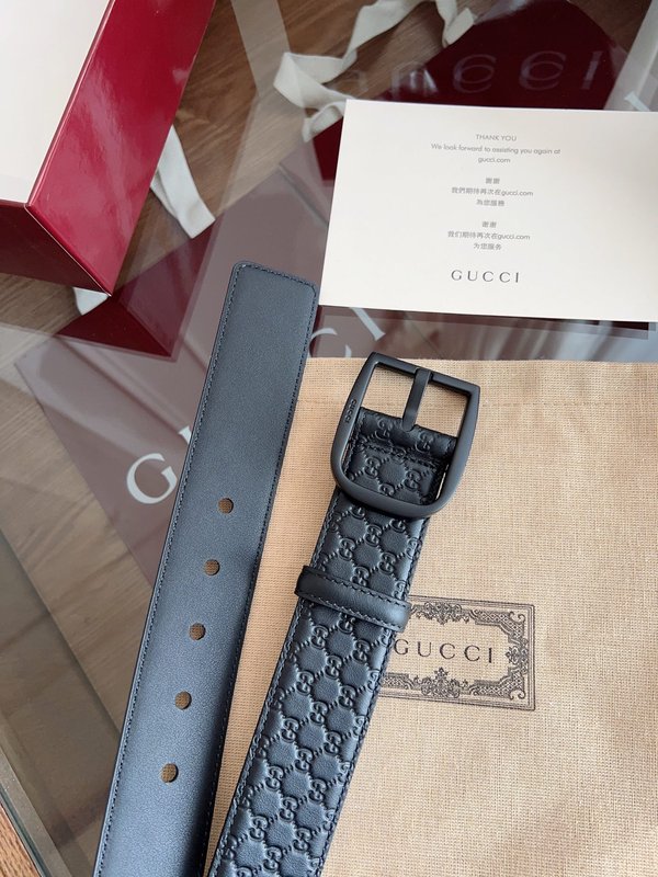 구찌 블랙 소가죽 벨트 4.0cm 폭 001-220390