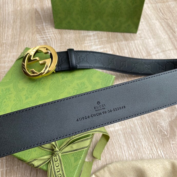 구찌 클래식 가죽 더블 G 버클 벨트 40mm 001-220468