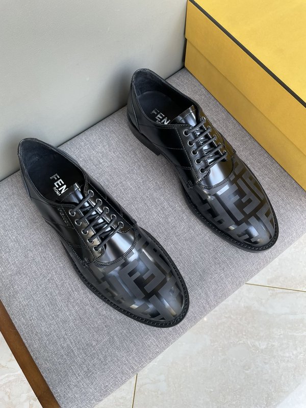 펜디 FENDI 남성 캐주얼 가죽 로퍼 001-221045
