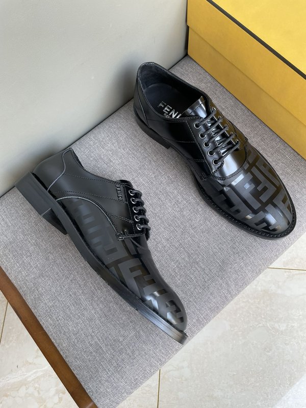 펜디 FENDI 남성 캐주얼 가죽 로퍼 001-221045