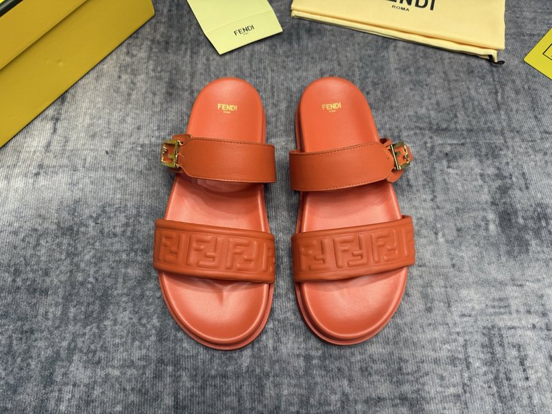 펜디 Fendi 신규 남성 슬리퍼 001-221102