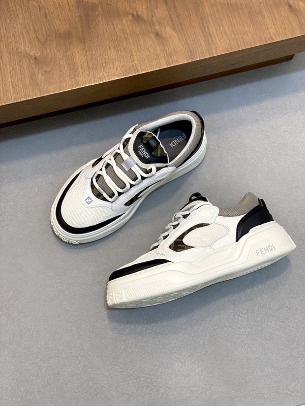 펜디 FENDI 메쉬 캐주얼 운동화 001-221107
