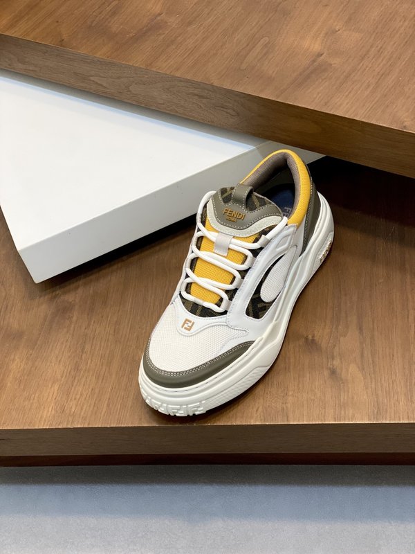 펜디 FENDI 럭셔리 캐주얼 운동화 001-221109