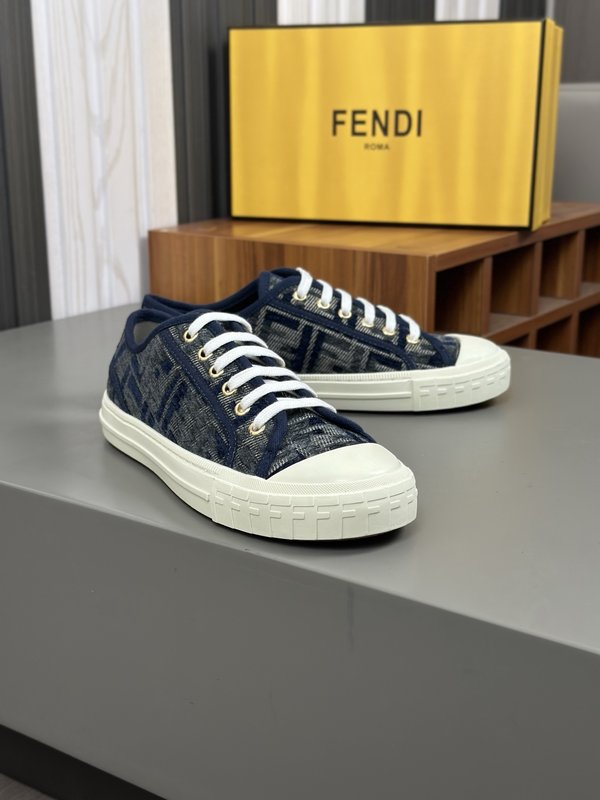 펜디 FENDI 매치 남녀용 레이싱 슈즈 001-221146