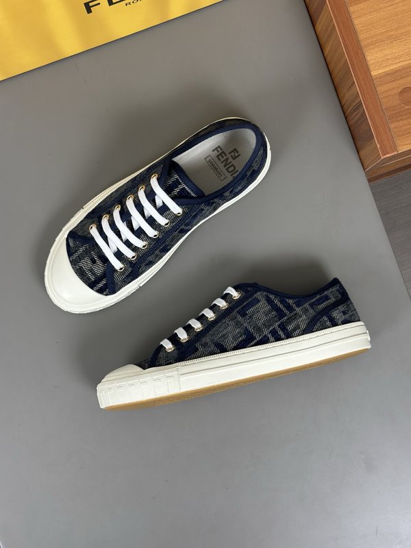 펜디 FENDI 매치 남녀용 레이싱 슈즈 001-221146