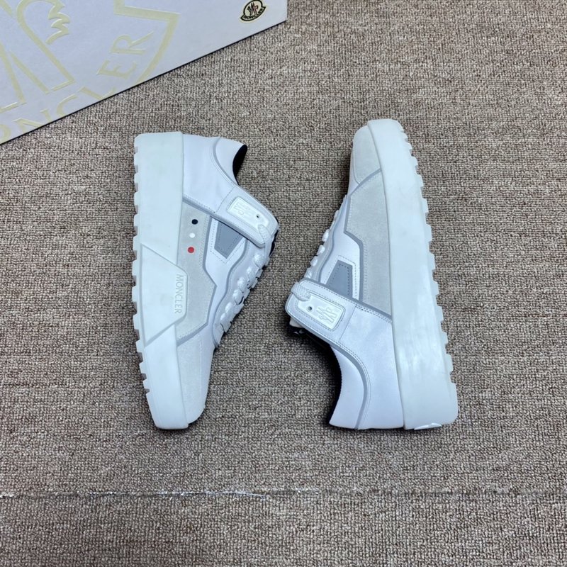 몽클레르 MONCLER 화이트 가죽 스니커즈 001-221286