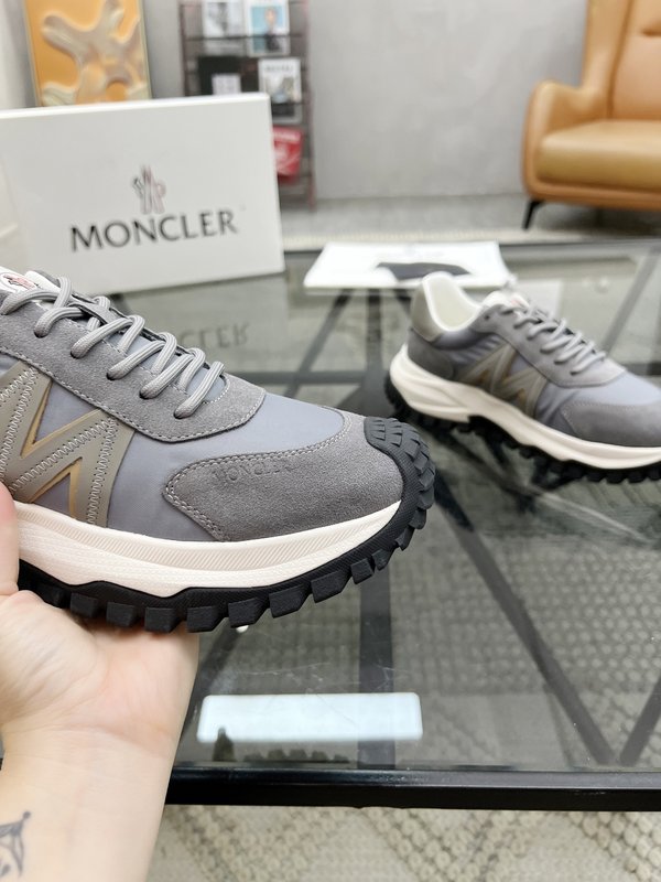 몽클레어  이탈리아 가죽 캐주얼 운동화 001-221333