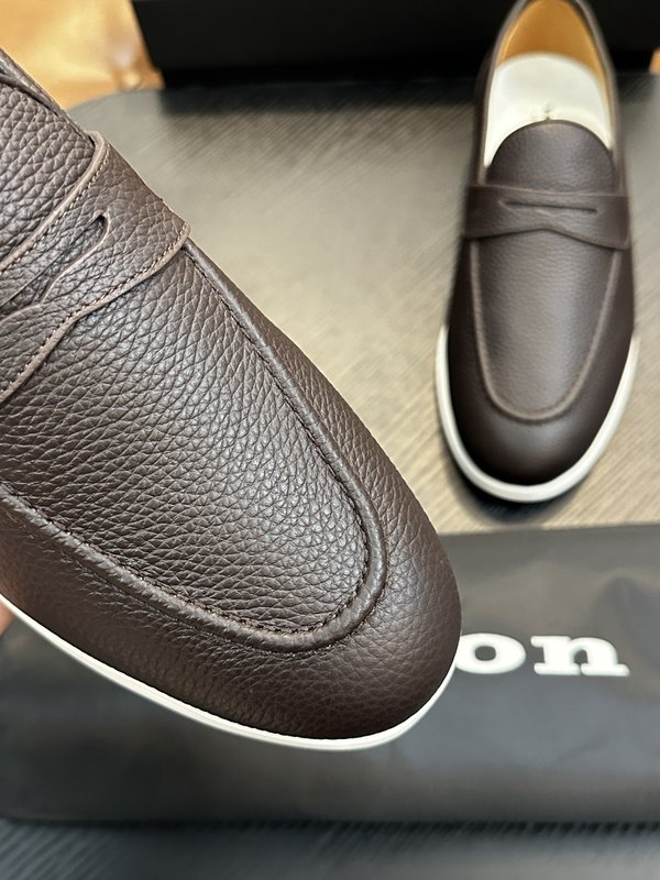 Kiton 남성 송아지 가죽 운동화 001-221620