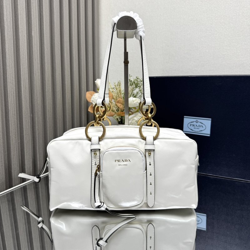 빈티지 오일드 레더 기하학적 핸드백 001-221823