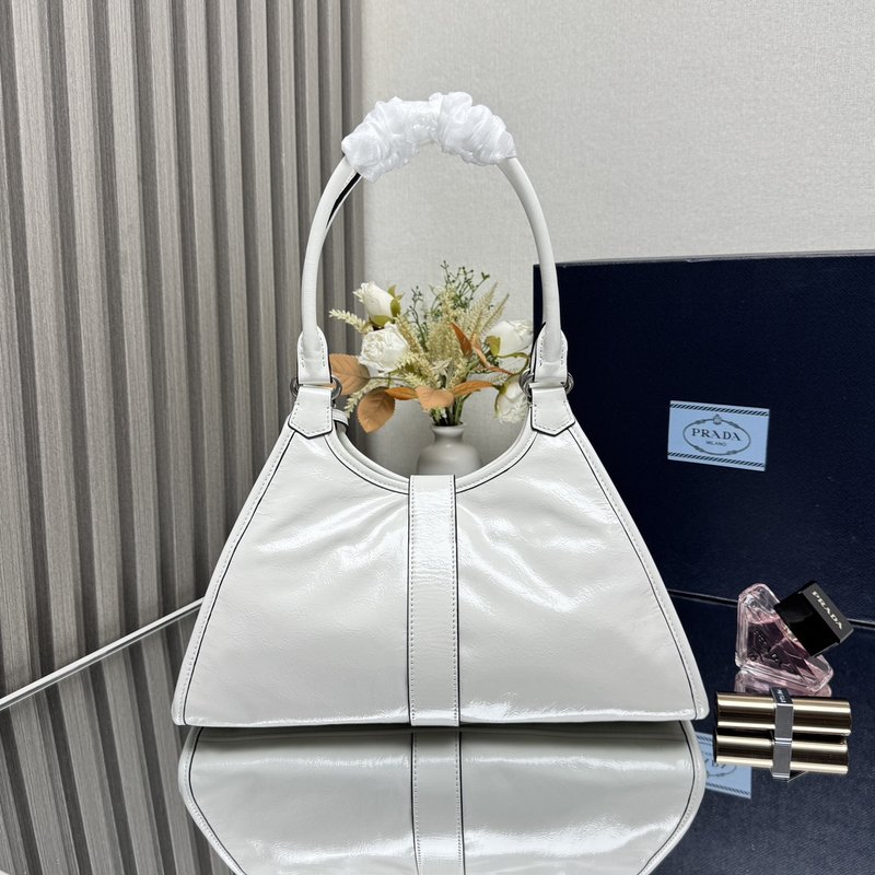 프라다 기하학적 라인 사다리꼴 핸드백 숄더백 001-221921