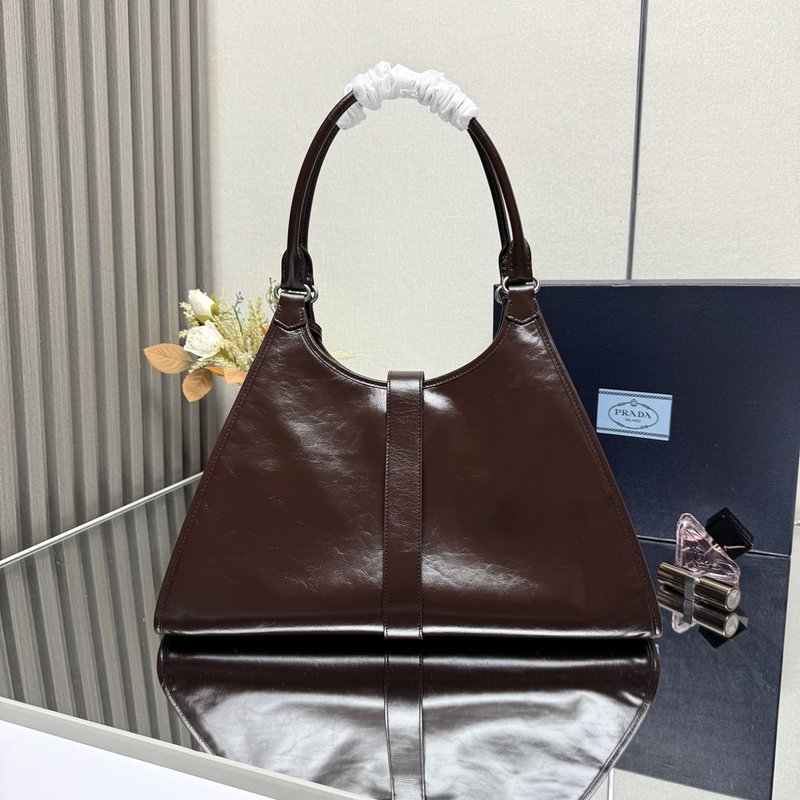 프라다 사다리꼴 핸드백 숄더백 001-222119