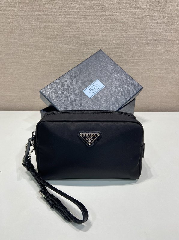 프라다 리나일론 대형 핸드백 001-222316