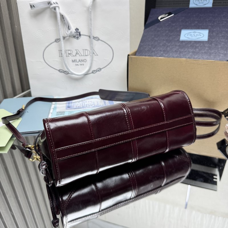 빈티지 오일드 레더 숄더백 001-222458