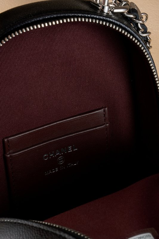 샤넬 24A 미니 백팩 블랙 실버 001-222525