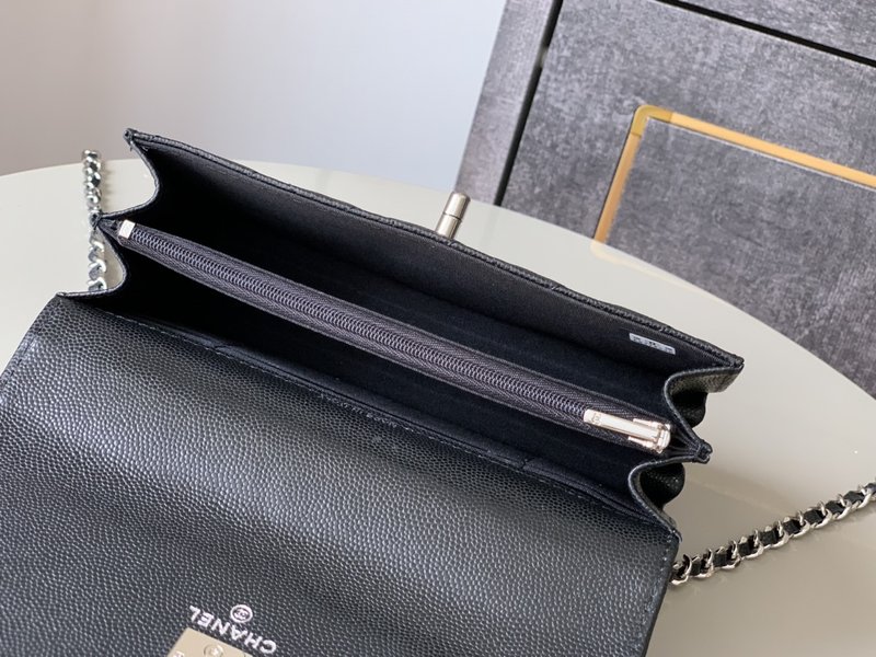 샤넬 아코디언백 블랙 실버 핸들 001-222563