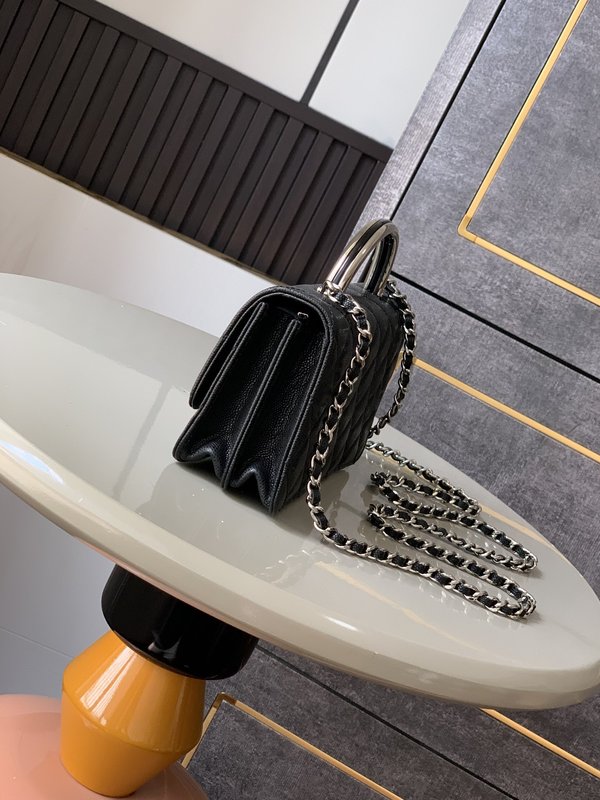 샤넬 아코디언백 블랙 실버 핸들 001-222563