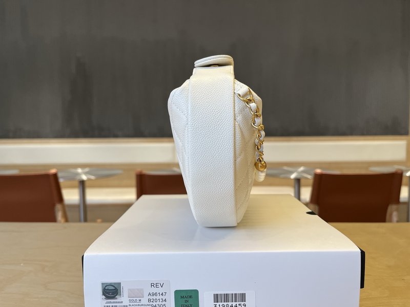 샤넬 진주 체인 훌라백 001-222672