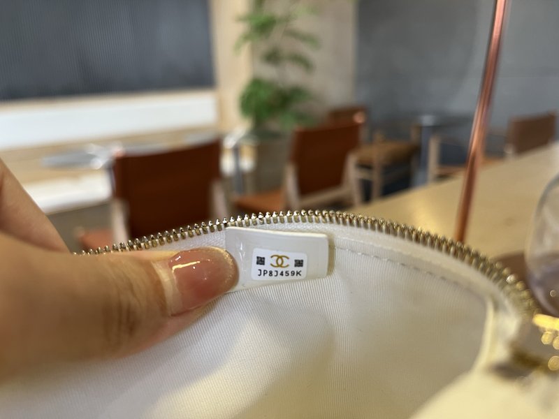 샤넬 봄 신상 송아지 가죽 숄더 크로스백 001-222727