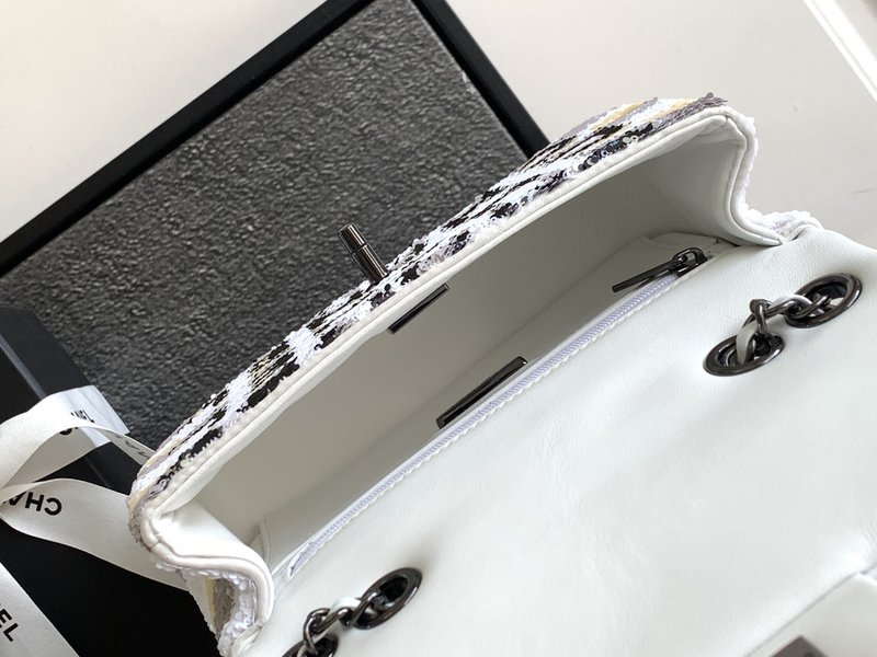 샤넬 알파벳 스팽글 CF 체인백 001-222744