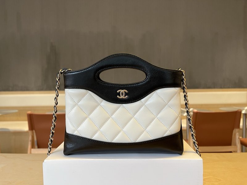 샤넬 24C 31bag 미니 오일드 왁스 가죽 001-222939