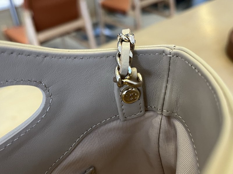 샤넬 24C 31bag 미니 오일드 왁스 가죽 001-222942