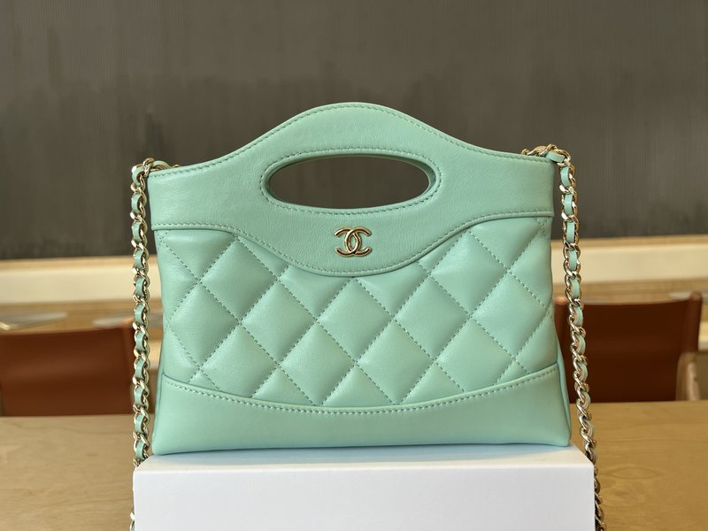 샤넬 24C 31bag 미니 오일드 왁스 가죽 001-222949