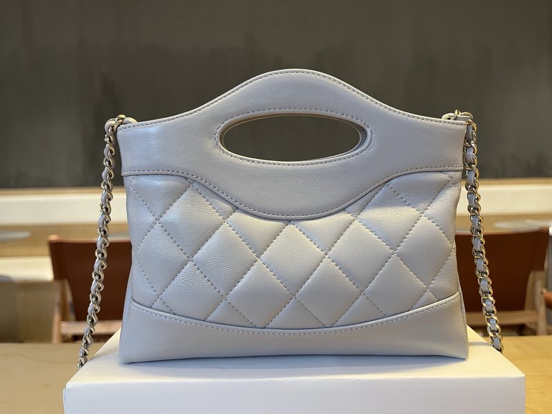 샤넬 24C 31bag 미니 오일드 왁스 가죽 001-222959