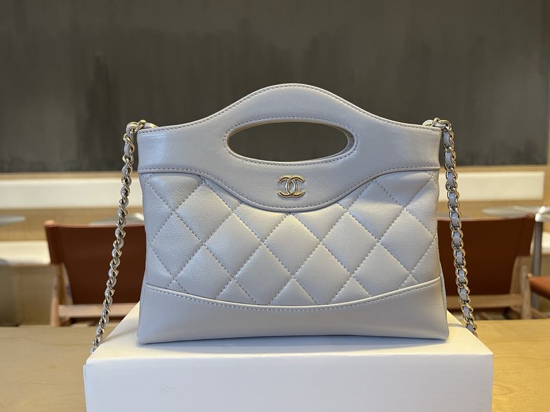 샤넬 24C 31bag 미니 오일드 왁스 가죽 001-222959