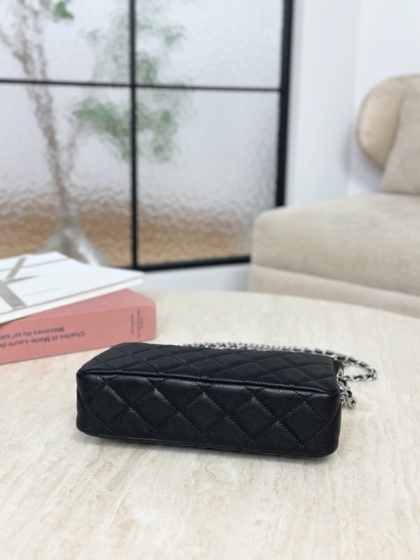 별 각인 더블 C 리치 그레인 소가죽 마작백 001-223254