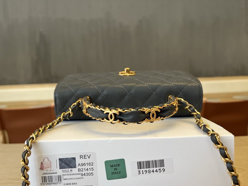 샤넬 더블 C 핸들 아코디언백 001-223293