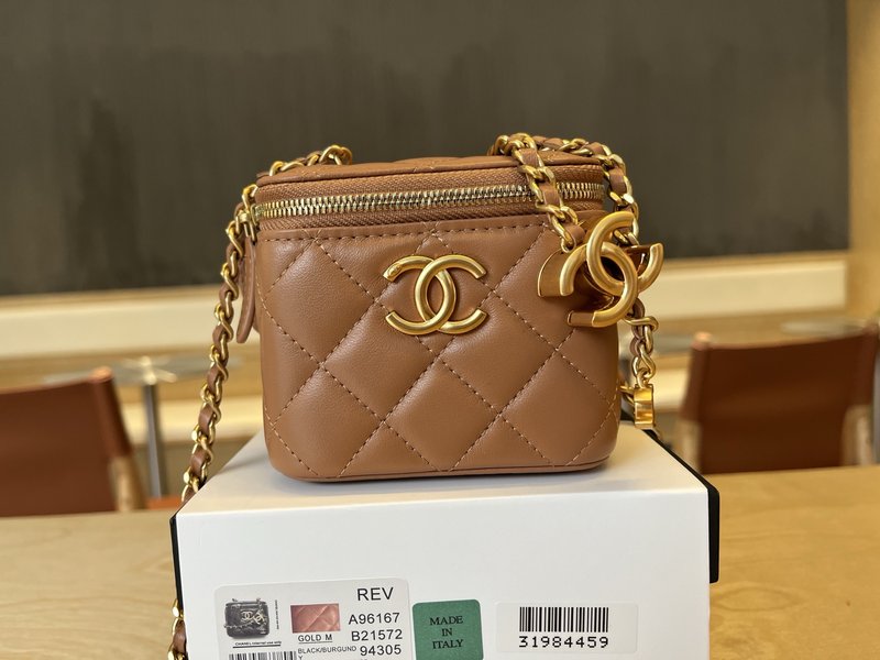 샤넬 더블 C 버클 롱 박스 백 001-223313