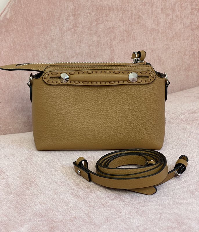 Fendi 업그레이드 버전 닙닙 보스턴백 001-223473