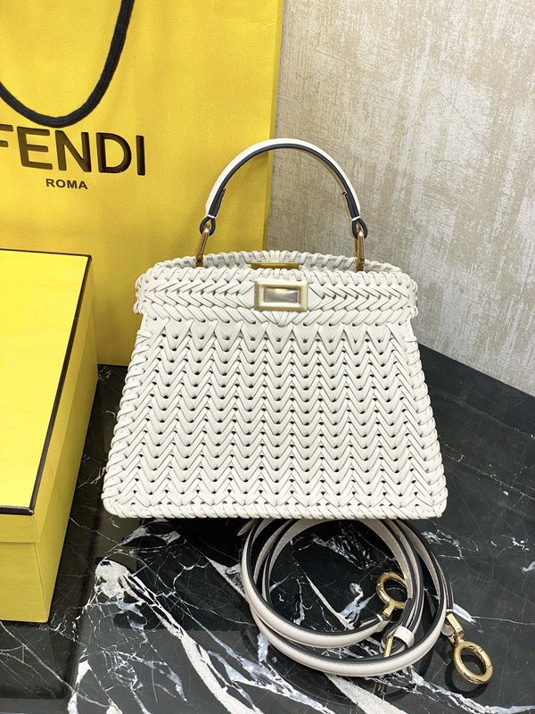 펜디 피카부 페티트 미니 백 001-223504