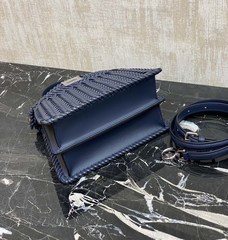 펜디 피카부 페티트 웨이브 백 001-223508