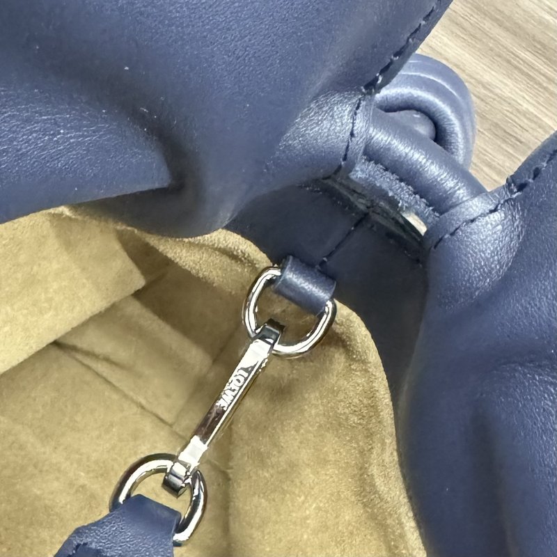 로에베 나파 가죽 플랑코 포켓백 001-223577