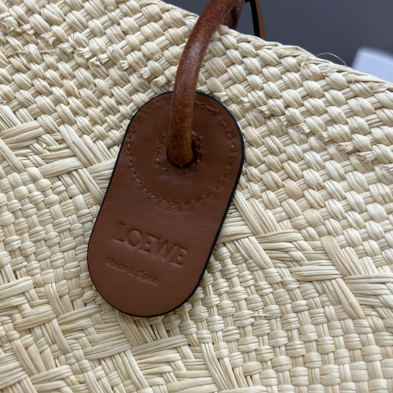 로에베 이라카 야자수 파이버 바스켓 백 001-223614