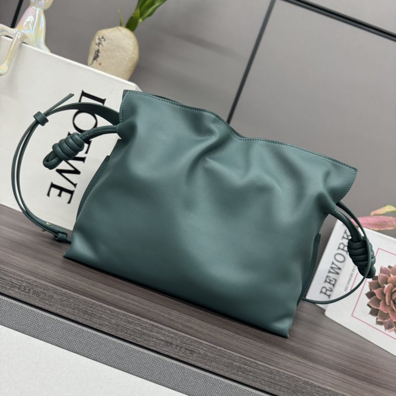 로에베 나파 가죽 플랑코 포백 클러치 001-223836