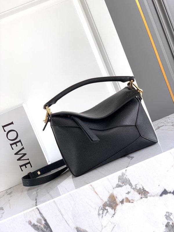 로에베 퍼즐 미니 블랙 숄더백 001-223847