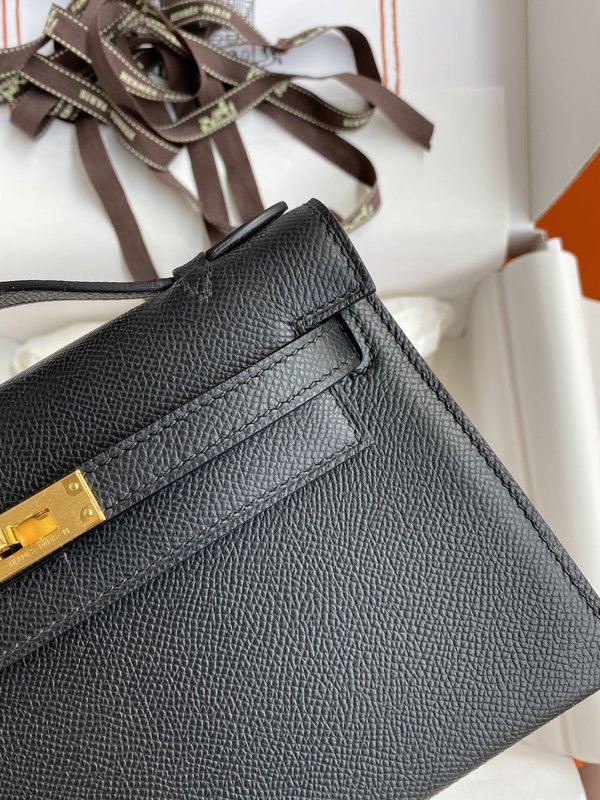 에르메스 켈리 22cm 블랙 골드 하드웨어 핸드백 001-223995