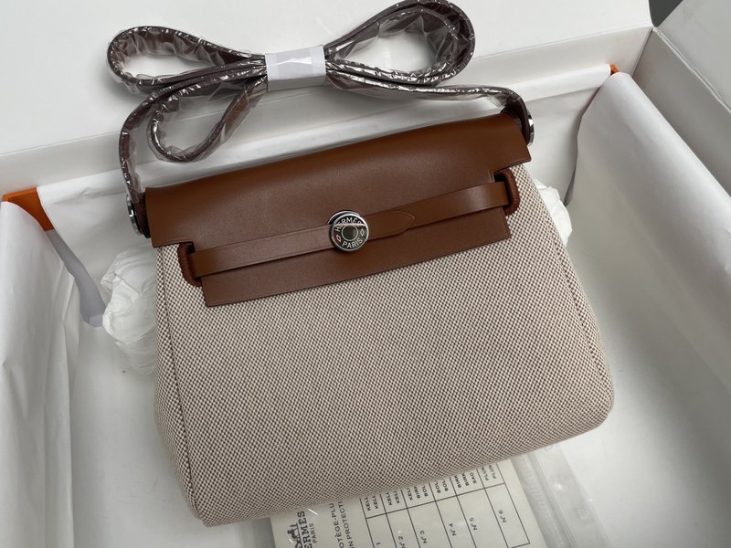 에르백 미니 20cm 골드브라운 숄더백 001-224135