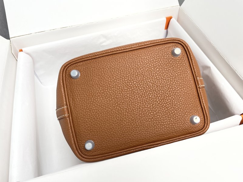 에르메스 피코틴 18cm 하프핸드스티칭 TC 가죽 001-224161
