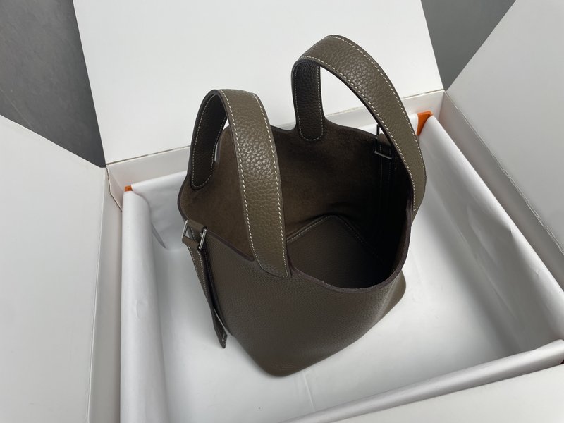 에르메스 피코틴 18cm 하프핸드스티칭 TC 가죽 001-224165