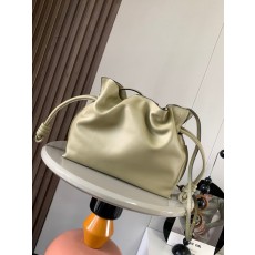 로에베 나파 가죽 플랑코 노트 백 001-224383