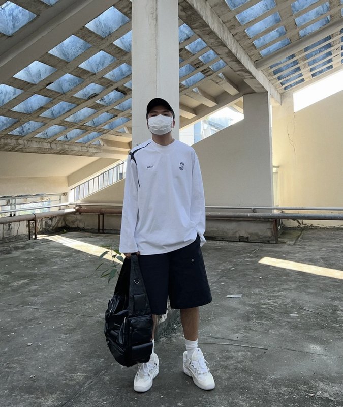 발렌시아가 트렌디 백팩 001-224621