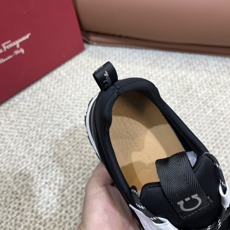 페라가모 남성 클래식 캐주얼 운동화 001-224847