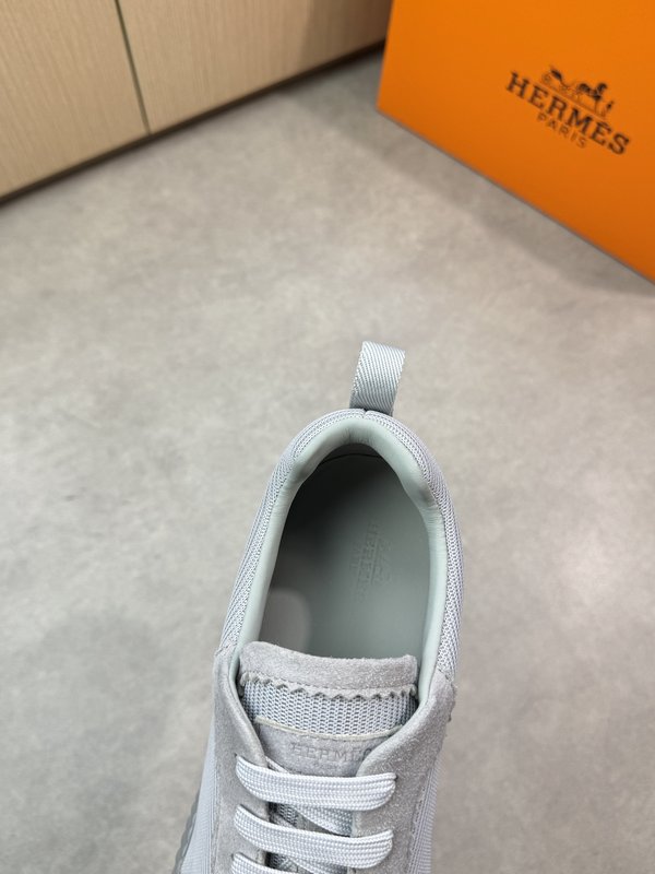에르메스 스웨이드 캐주얼 운동화 001-225689