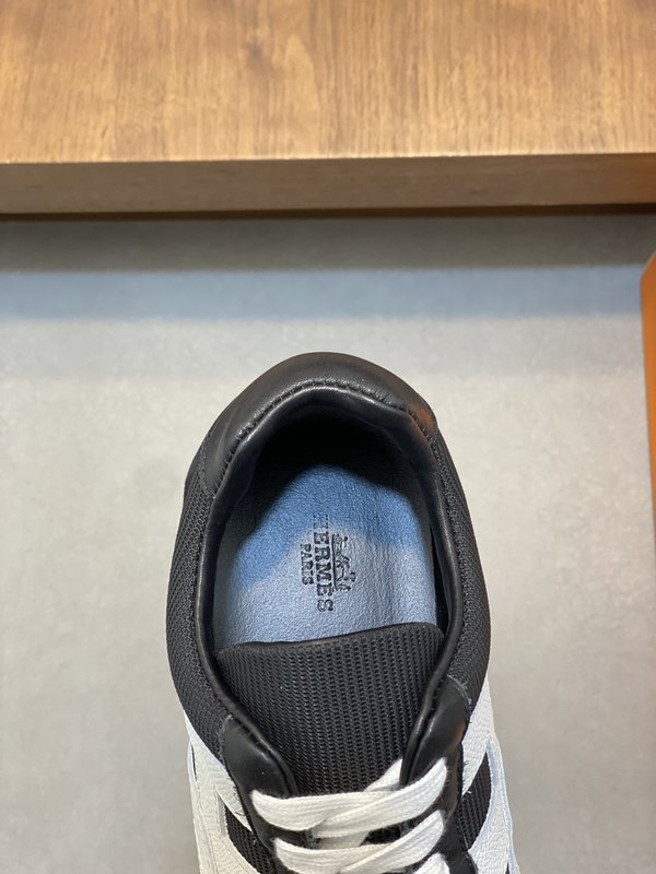 에르메스 스웨드 송아지 가죽 남성 캐주얼 슈즈 001-225776