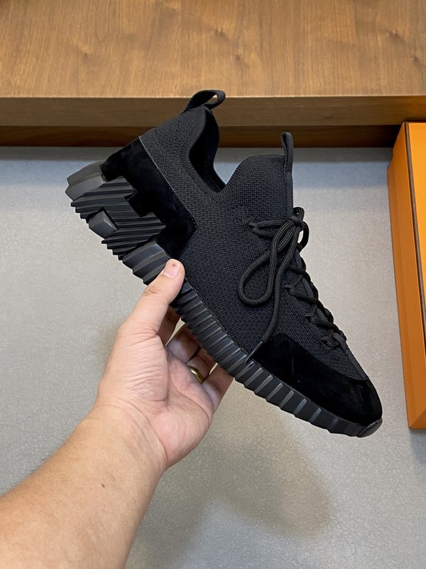 에르메스 남성 스웨이드 캐주얼 운동화 001-225855