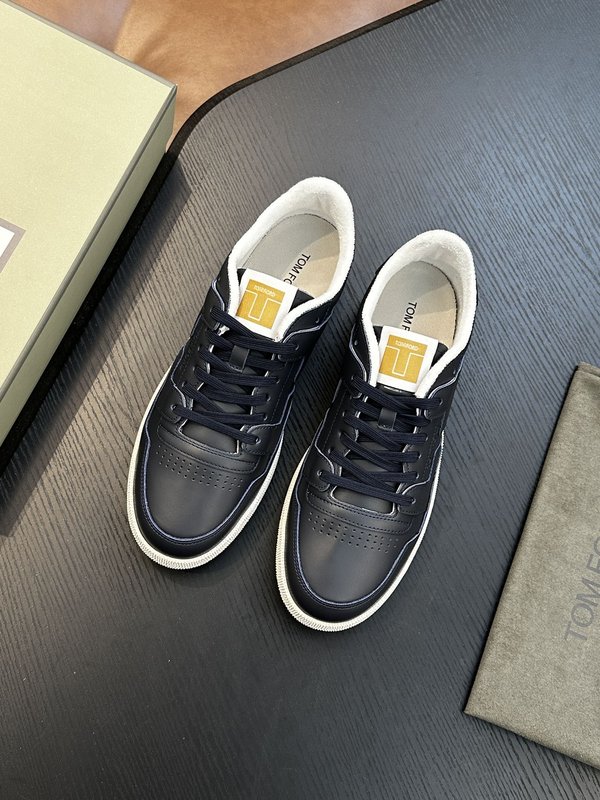 TOM FORD 가죽 로우탑 스니커즈 001-226431